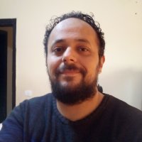 Une photo d’un participant qui veut faire connaissance et se marier